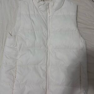 GAP Women's Cream Puffer Vest